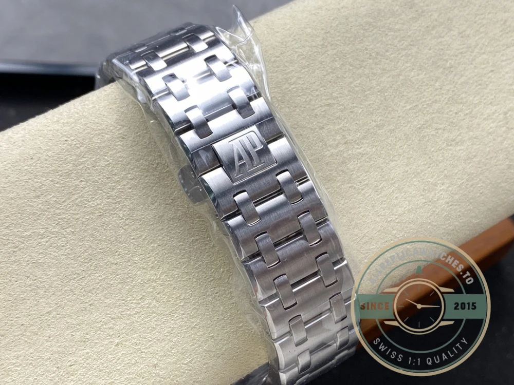Replica Audemars Piguet Royal Oak Offshore Panda Dial 44mm 26470ST.OO.A801CR.01 - Factory Super Clone Watch