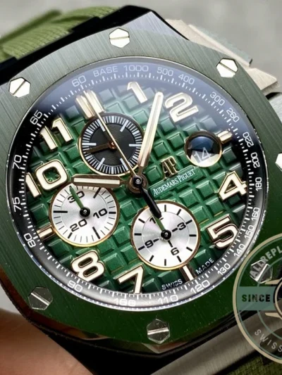 Replica Audemars Piguet Royal Oak Offshore Rich Green Dial 44mm 26405CE.OO.A056CA.01 - 1:1 Swiss Replica Watch