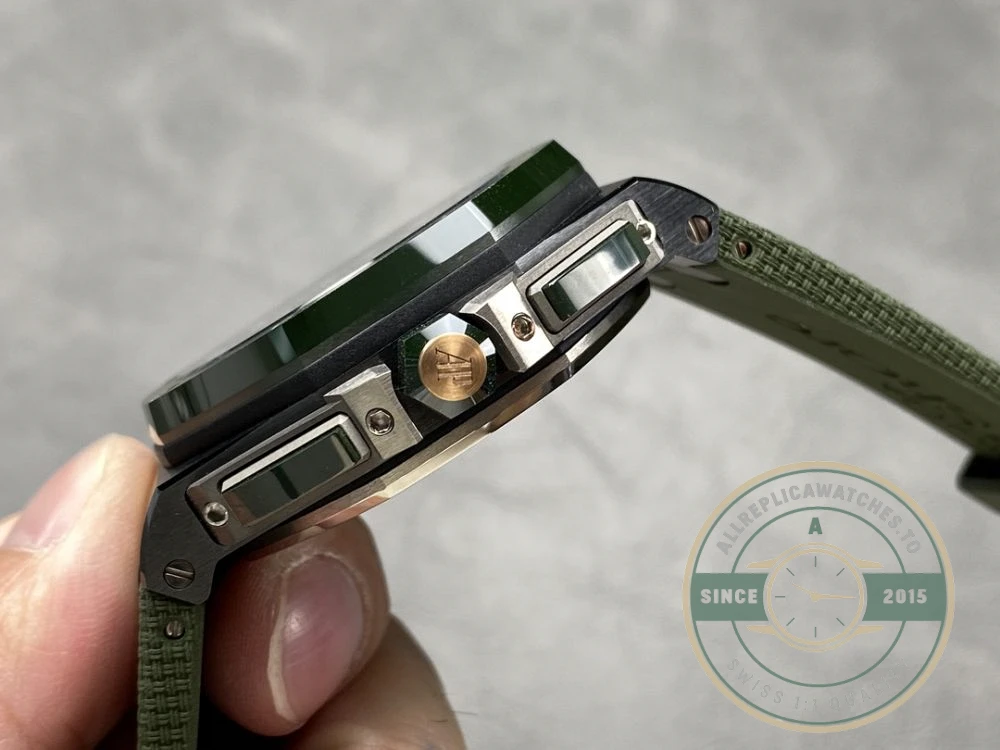 Replica Audemars Piguet Royal Oak Offshore Rich Green Dial 44mm 26405CE.OO.A056CA.01 - Budget Luxury Replica Watch