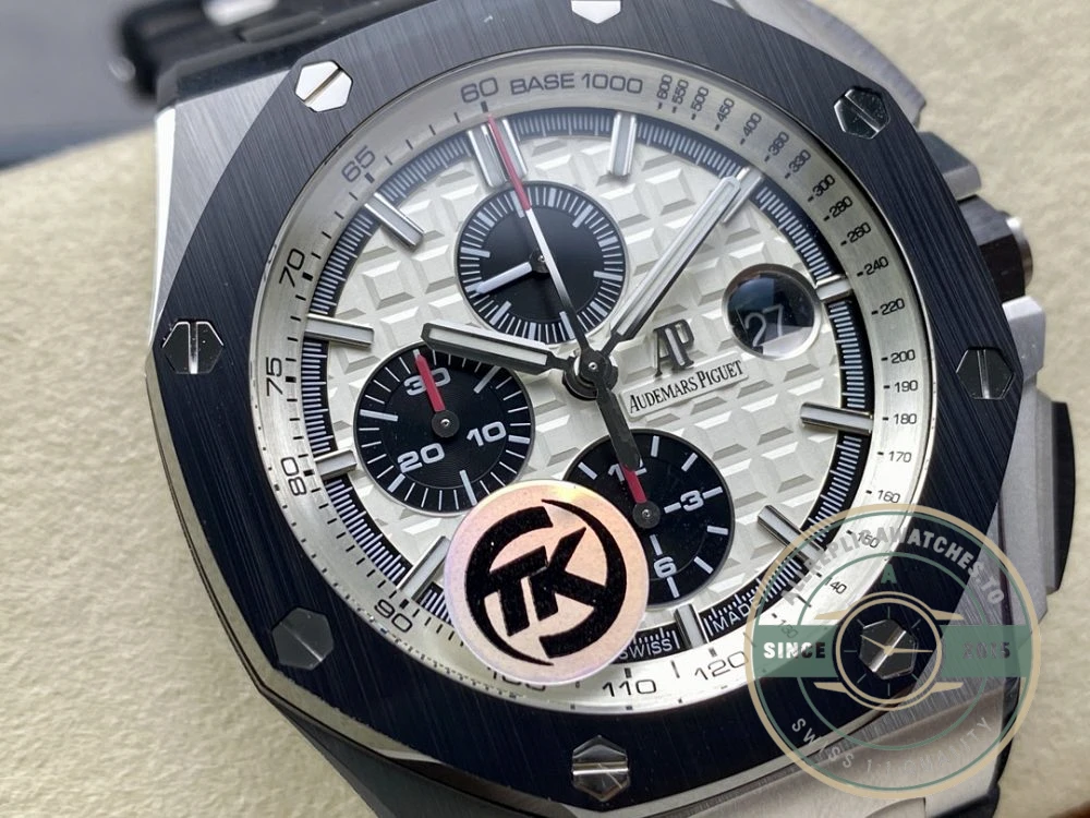 Replica Audemars Piguet Royal Oak Offshore White Black Dial 44mm 26400SO.OO.A002CA.01 - 1:1 Swiss Replica Watch