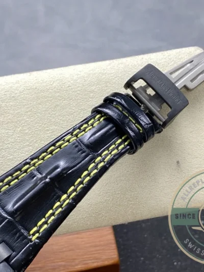 Replica Audemars Piguet Royal Oak Offshore Yellow Dial 44mm 26176FO.OO.D101CR.02 - Premium Super Clone Watch