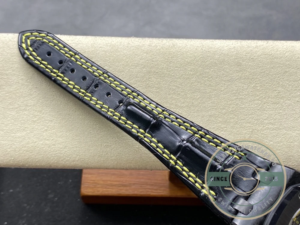 Replica Audemars Piguet Royal Oak Offshore Yellow Dial 44mm 26176FO.OO.D101CR.02 - Factory Super Clone Watch