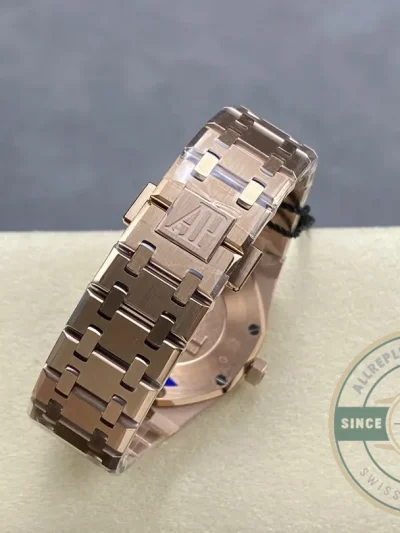 Replica Audemars Piguet Royal Oak Series 67651OR.ZZ.1261OR.02 33mm - Affordable Super Clone Watch