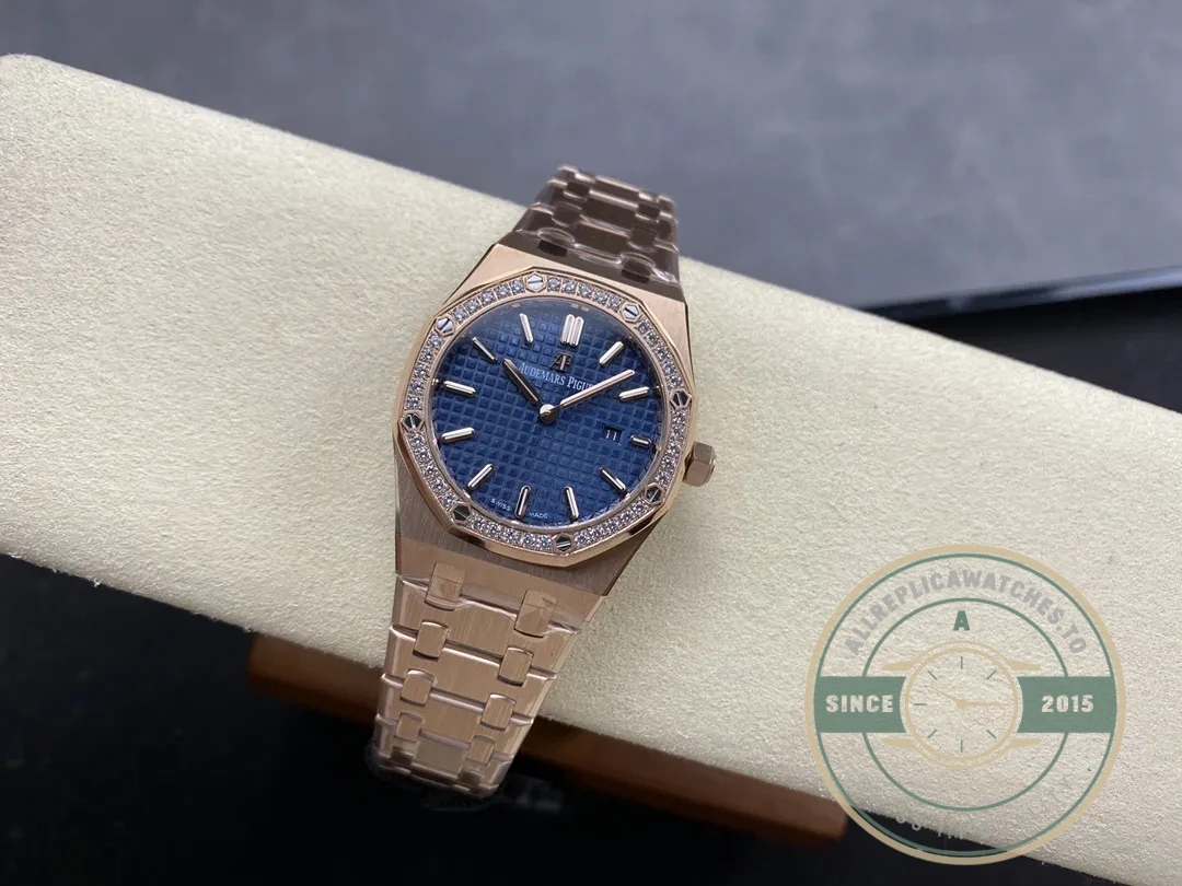 Replica Audemars Piguet Royal Oak Series 67651OR.ZZ.1261OR.02 33mm - Top-Tier Swiss Replica Watch