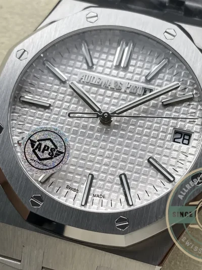 Replica Audemars Piguet Royal Oak White Dial 15510ST.OO.1320ST.08 41mm - 1:1 Swiss Replica Watch