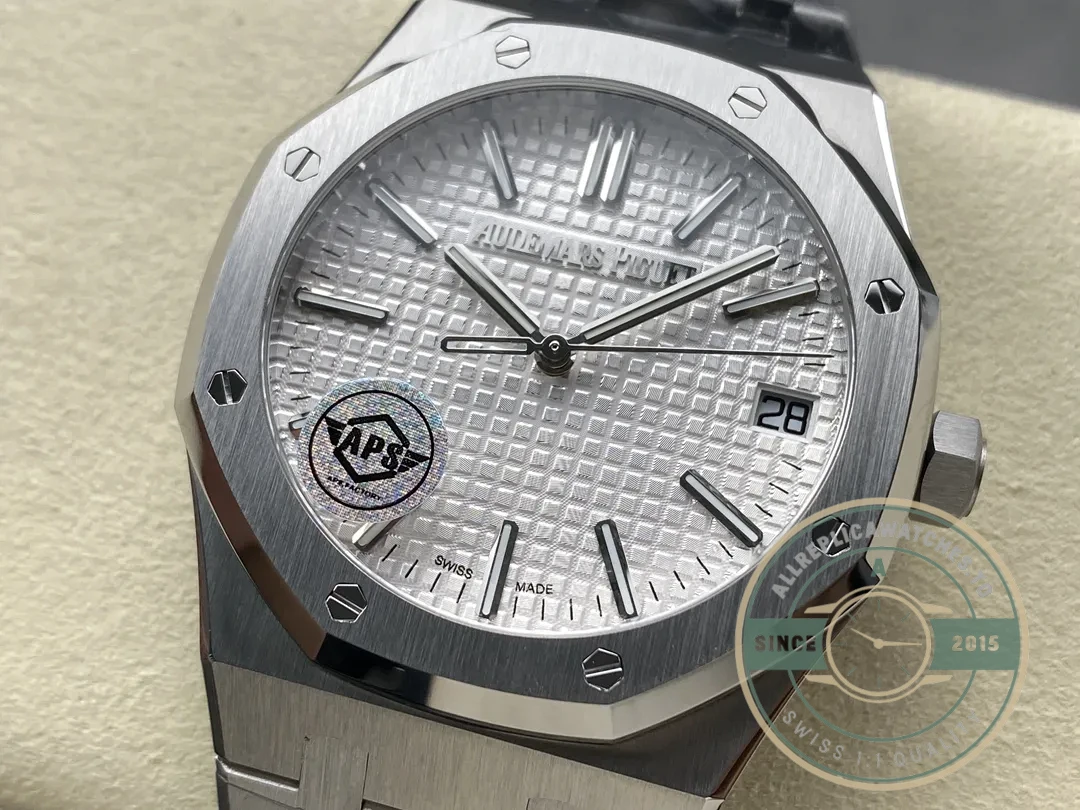 Replica Audemars Piguet Royal Oak White Dial 15510ST.OO.1320ST.08 41mm - 1:1 Swiss Replica Watch