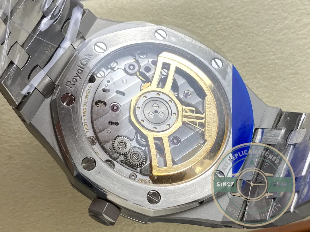 Replica Audemars Piguet Royal Oak White Dial 15510ST.OO.1320ST.08 41mm - High-Grade Replica Watch