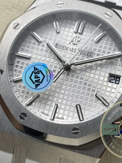 Replica Audemars Piguet Royal Oak White Dial, Rubber 15500ST.OO.1220ST.04 - Best Quality Replica Watch