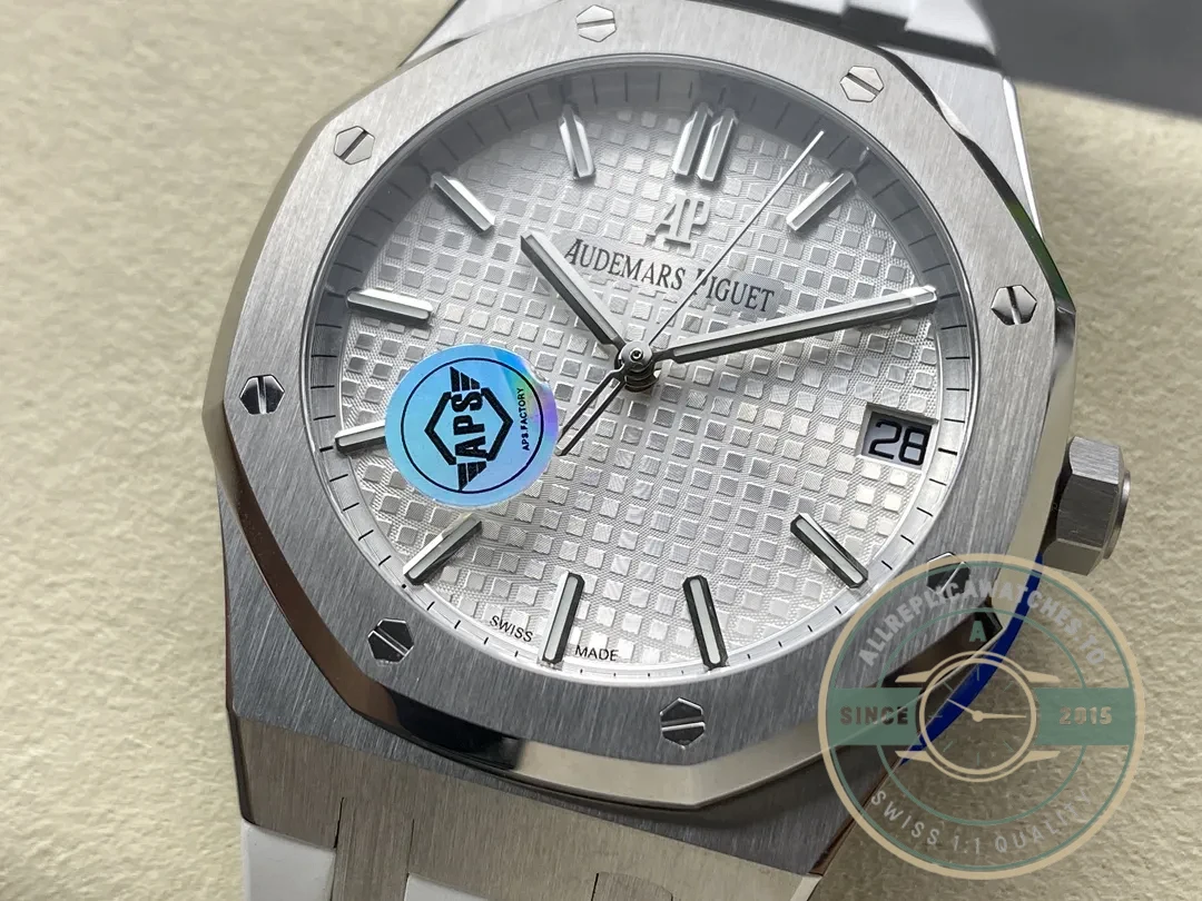 Replica Audemars Piguet Royal Oak White Dial, Rubber 15500ST.OO.1220ST.04 - Best Quality Replica Watch