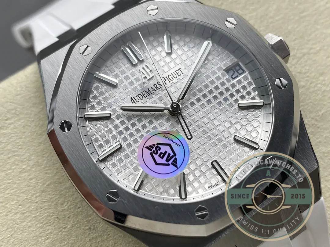 Replica Audemars Piguet Royal Oak White Dial, Rubber 15500ST.OO.1220ST.04 - Swiss-Made Clone Watch
