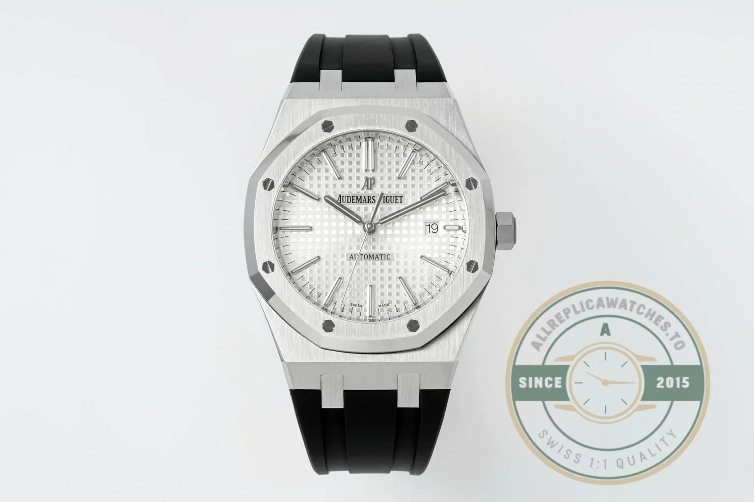 Replica Audemars Piguet Royal Oak White, Rubber 15400ST.OO.1220ST.02 - Luxury Replica Watch