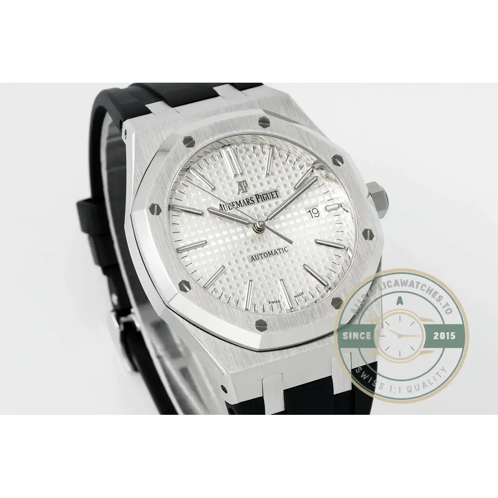 Replica Audemars Piguet Royal Oak White, Rubber 15400ST.OO.1220ST.02 - Best Quality Replica Watch