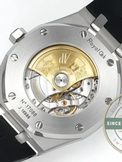 Replica Audemars Piguet Royal Oak White, Rubber 15400ST.OO.1220ST.02 - High-Grade Replica Watch