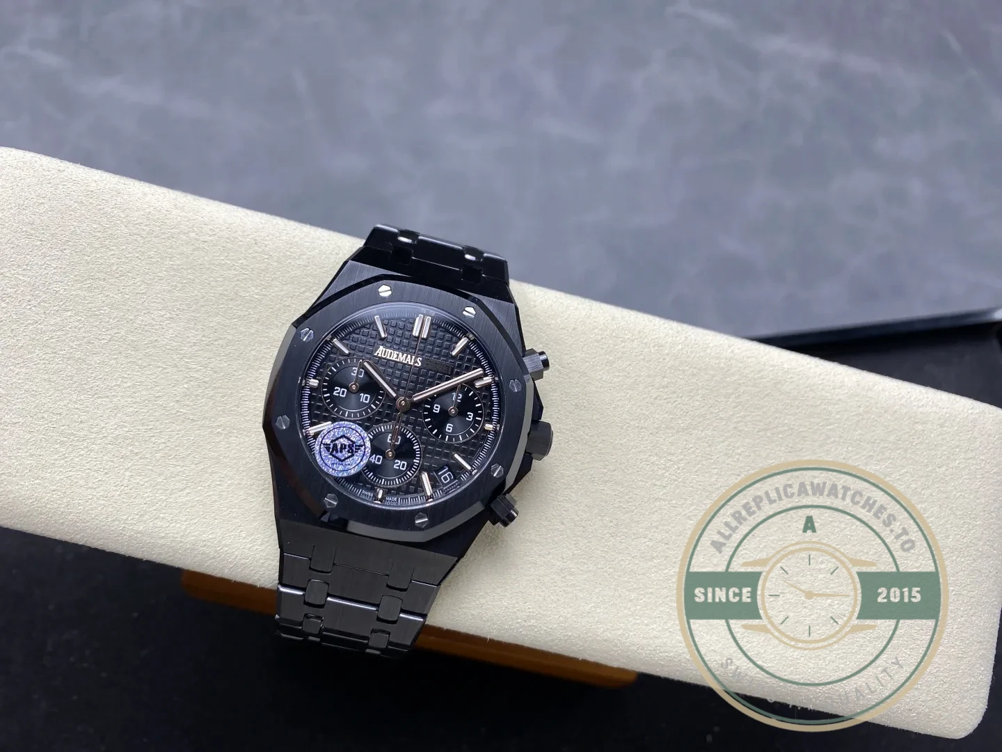 Replica Audemars Piguet Royal Oak series 26240CE.OO.1225CE.02 - Affordable Super Clone Watch