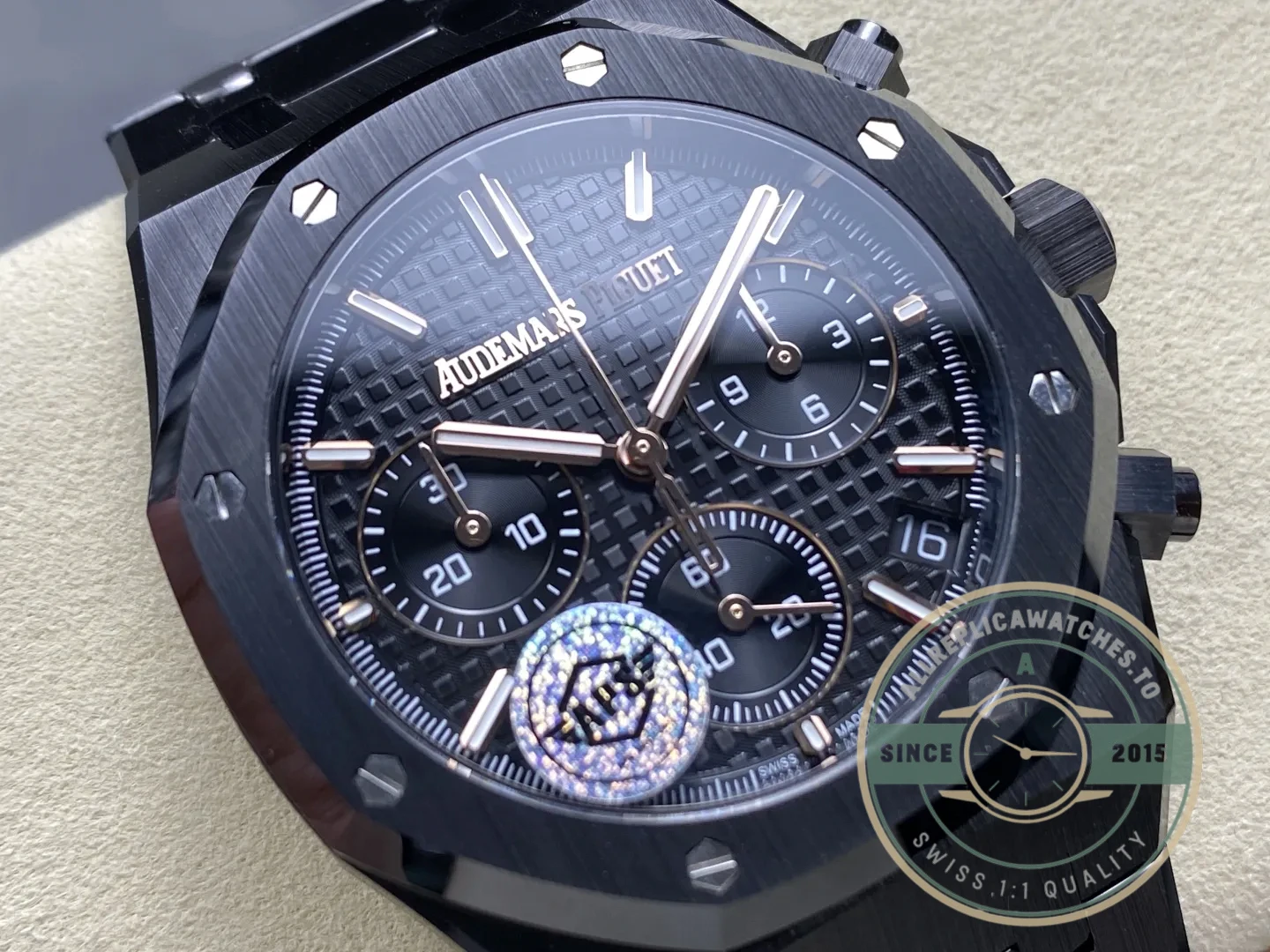 Replica Audemars Piguet Royal Oak series 26240CE.OO.1225CE.02 - Swiss-Made Clone Watch
