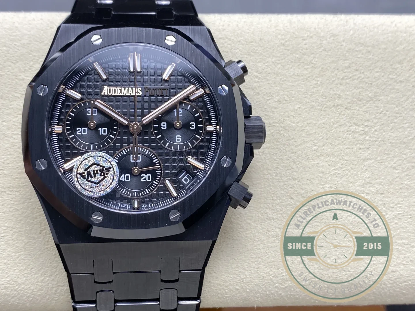 Replica Audemars Piguet Royal Oak series 26240CE.OO.1225CE.02 - Budget Luxury Replica Watch