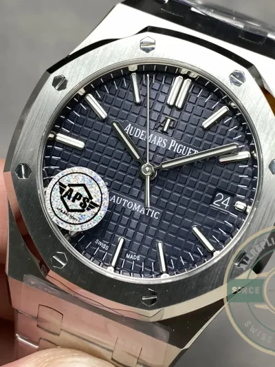 Superclone Audemars Piguet Royal Oak 37mm 15450ST Black Dial - Budget Luxury Replica Watch