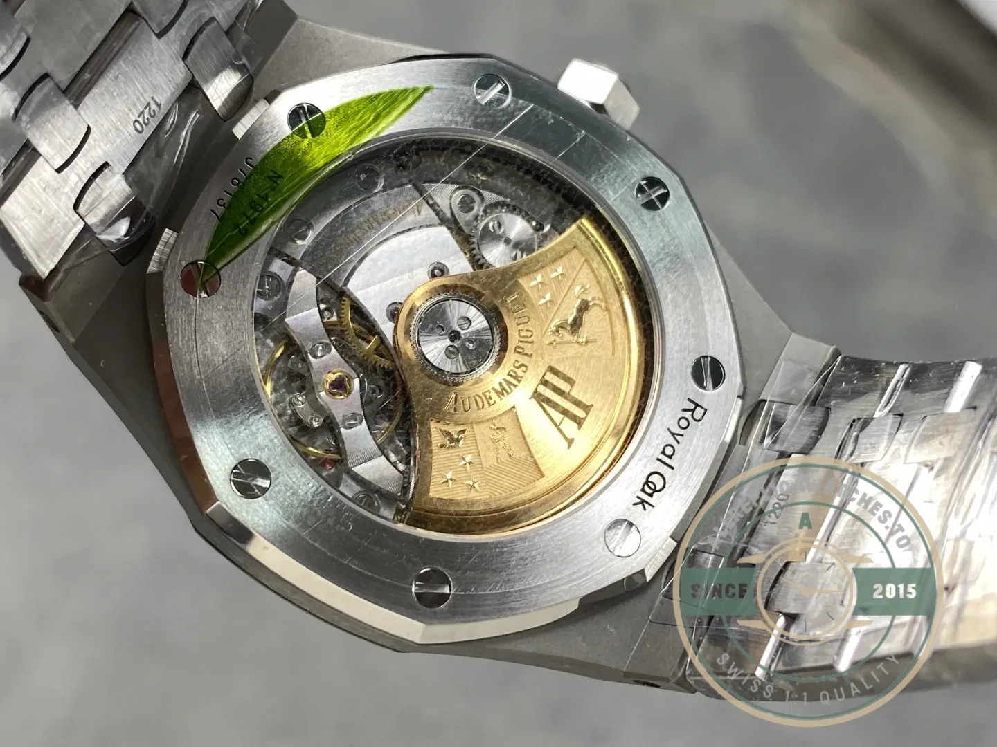 Superclone Audemars Piguet Royal Oak 37mm 15450ST Black Dial - Affordable Luxury Replica Timepiece