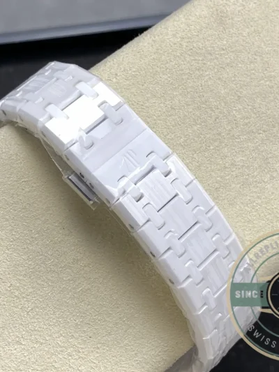 Superclone Audemars Piguet Royal Oak Black Dial 15500 Ceramic - 1:1 Swiss Replica Watch