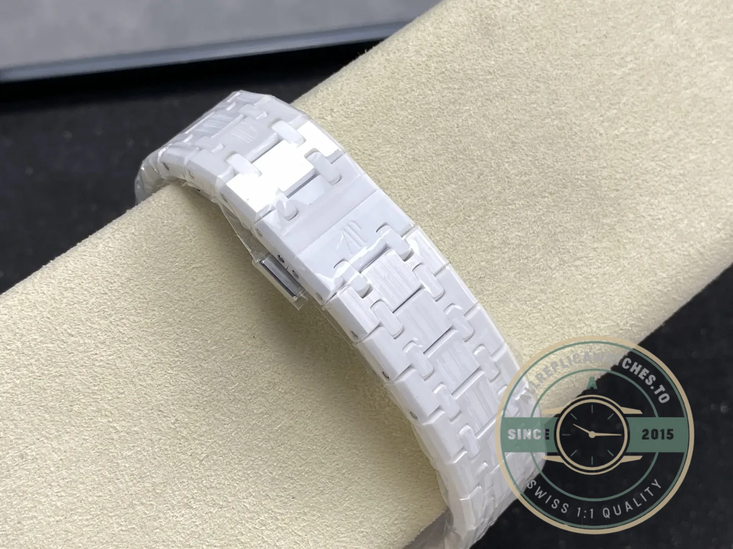 Superclone Audemars Piguet Royal Oak Black Dial 15500 Ceramic - 1:1 Swiss Replica Watch
