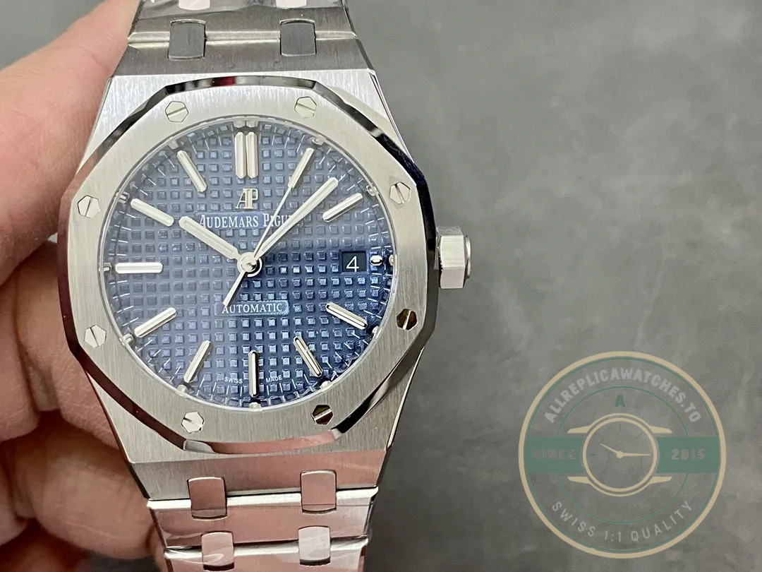 Superclone Audemars Piguet Royal Oak Blue Dial 15450ST 37mm - Affordable Luxury Replica Timepiece