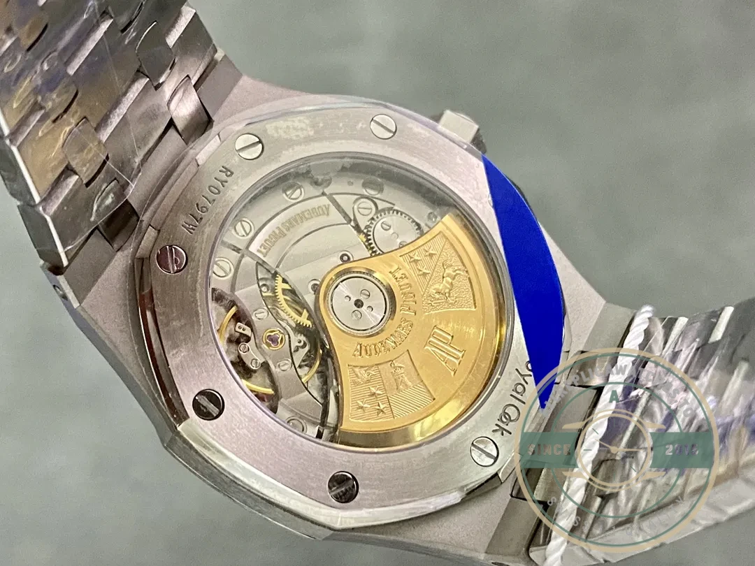 Superclone Audemars Piguet Royal Oak Blue Dial 15450ST 37mm - Budget Luxury Replica Watch