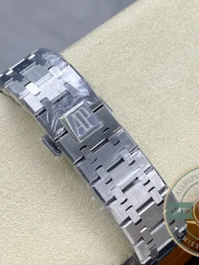 Superclone Audemars Piguet Royal Oak Green Dial 15510ST.OO.1320ST.09 41mm - High-Grade Replica Watch
