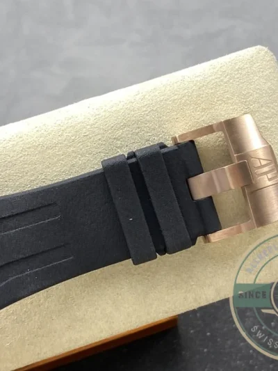Superclone Audemars Piguet Royal Oak Offshore Gold 44mm 26401RO.OO.A002CA.01 - Luxury Replica Watch