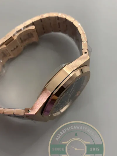 Superclone Audemars Piguet Royal Oak Series 15407OR.OO.1220OR.01 - High-Grade Replica Watch