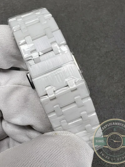 Superclone Audemars Piguet Royal Oak Series 26579CB.OO.1225CB.01 - Swiss-Made Clone Watch