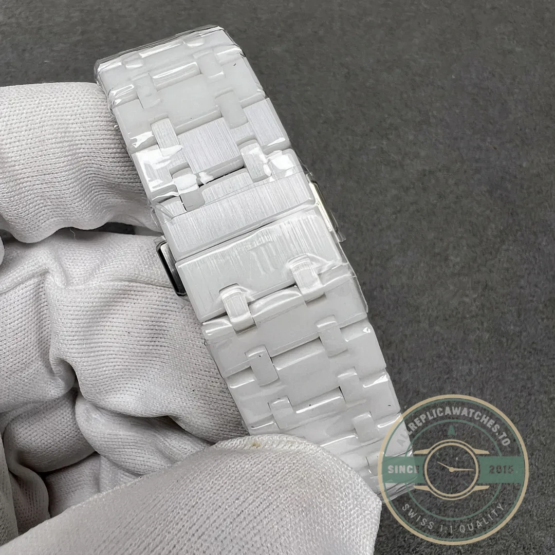 Superclone Audemars Piguet Royal Oak Series 26579CB.OO.1225CB.01 - Swiss-Made Clone Watch