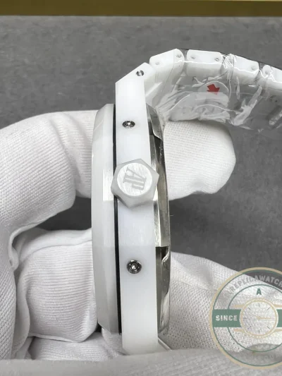 Superclone Audemars Piguet Royal Oak Series 26579CB.OO.1225CB.01 - Affordable Luxury Replica Timepiece