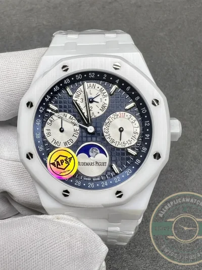Superclone Audemars Piguet Royal Oak Series 26579CB.OO.1225CB.01 - Luxury Replica Watch