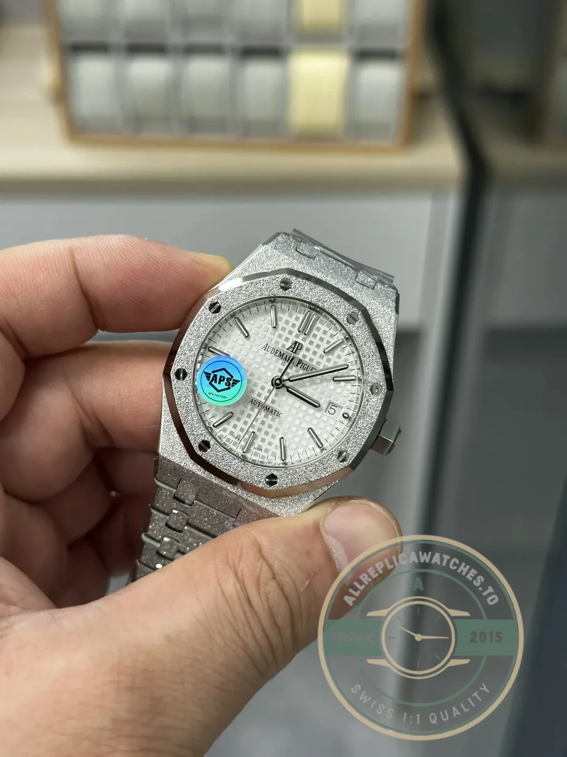 Superclone Audemars Piguet Royal Oak White Dial 15454BC.GG.1259BC.01 37mm - Swiss-Made Clone Watch