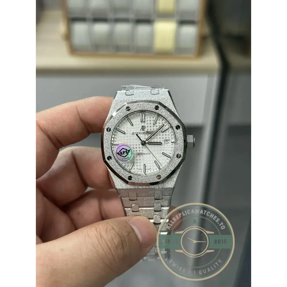 Superclone Audemars Piguet Royal Oak White Dial 15454BC.GG.1259BC.01 37mm - Top-Tier Swiss Replica Watch