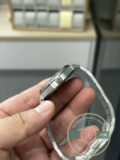Superclone Audemars Piguet Royal Oak White Dial 15454BC.GG.1259BC.01 37mm - Affordable Super Clone Watch