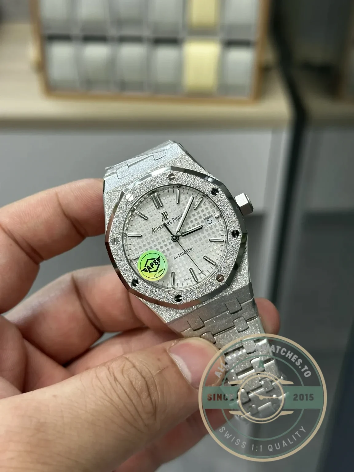 Superclone Audemars Piguet Royal Oak White Dial 15454BC.GG.1259BC.01 37mm - Premium Super Clone Watch