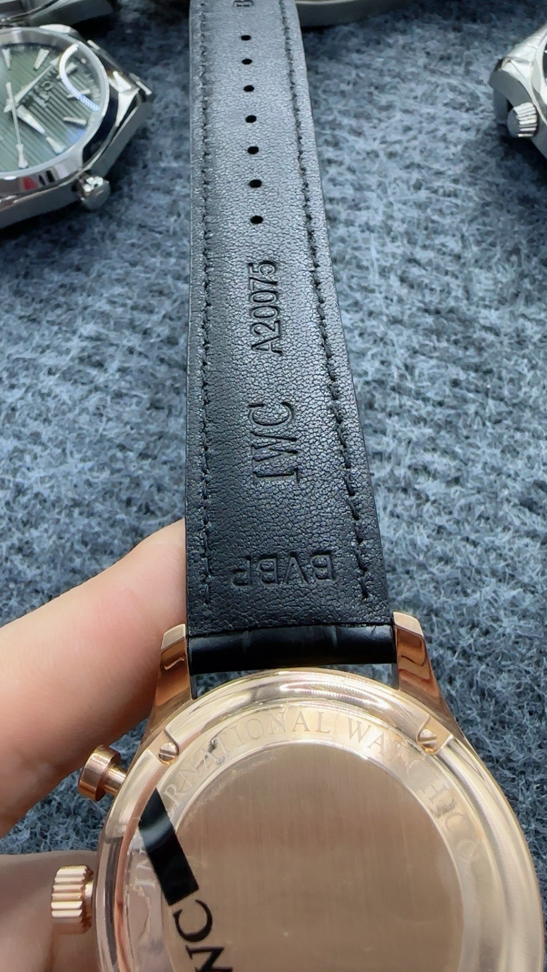 Thirty-minute counter at twelve, small seconds at six on the blue chrono dial