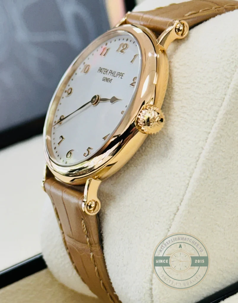 Replica Calatrava 7200R-001 Patek Philippe Ultra-thin mechanical self-winding movement. 34.6 mm, Rose gold