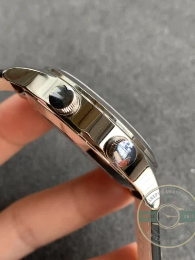 Replica Complications 5524G-001 Patek Philippe CALATRAVA PILOT TRAVEL TIME. 42 mm, White Gold, Blue Dial