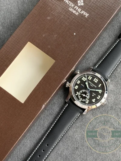 Replica Complications 5524G-001 Patek Philippe CALATRAVA PILOT TRAVEL TIME. 42 mm, White Gold, Black Dial