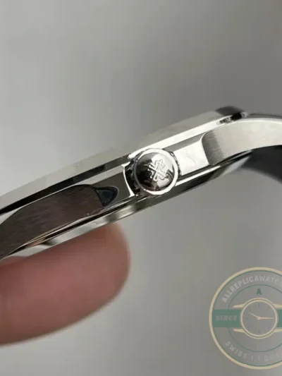 Replica Aquanaut 5168G-001 Patek Philippe 42.2 mm, White gold - Factory Super Clone Watch