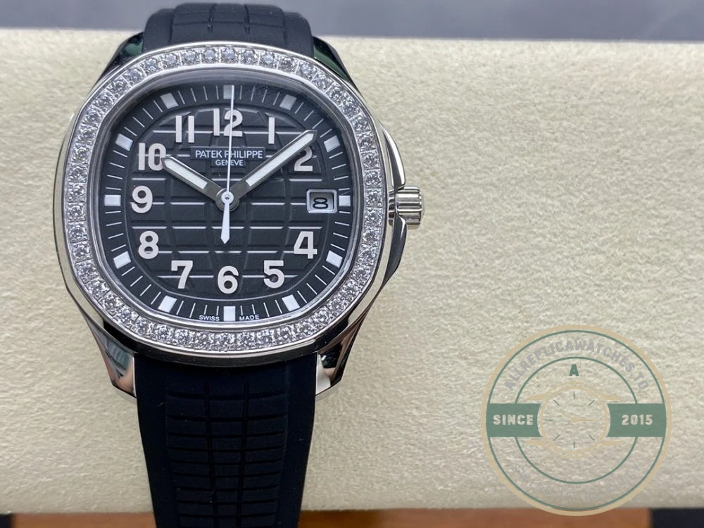 Replica Aquanaut 5267/200A-001 Patek Philippe Luce 35.6 mm, Steel - Top-Tier Swiss Replica Watch