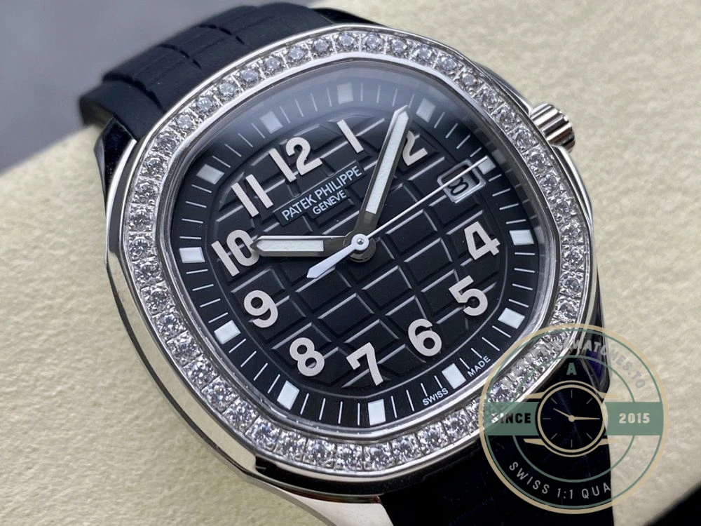 Replica Aquanaut 5267/200A-001 Patek Philippe Luce 35.6 mm, Steel - Swiss Movement Replica Watch