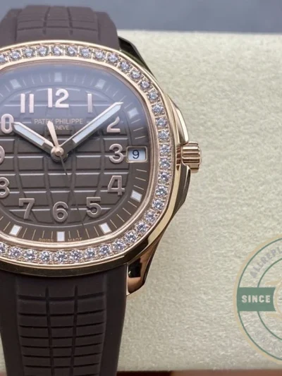 Replica Aquanaut 5268/200R-010 Patek Philippe Luce 38.8 mm, Rose gold, Green Dial - Top-Tier Swiss Replica Watch