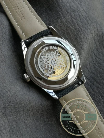 Replica Calatrava 6007G-014 Patek Philippe DATE, SWEEP SECONDS. 40 mm, Black strap, White Dial - 1:1 Swiss Replica Watch