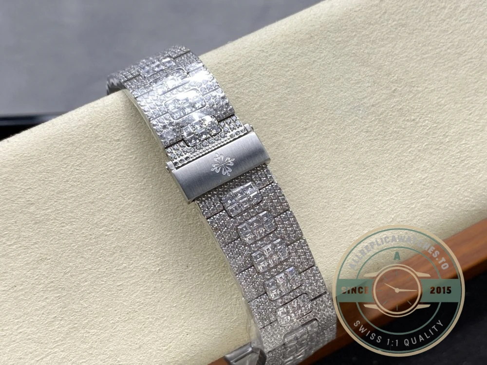 Replica Cubitus 5821/1AR Patek Philippe 45 mm Yellow Dial, Diamond - 1:1 Swiss Replica Watch