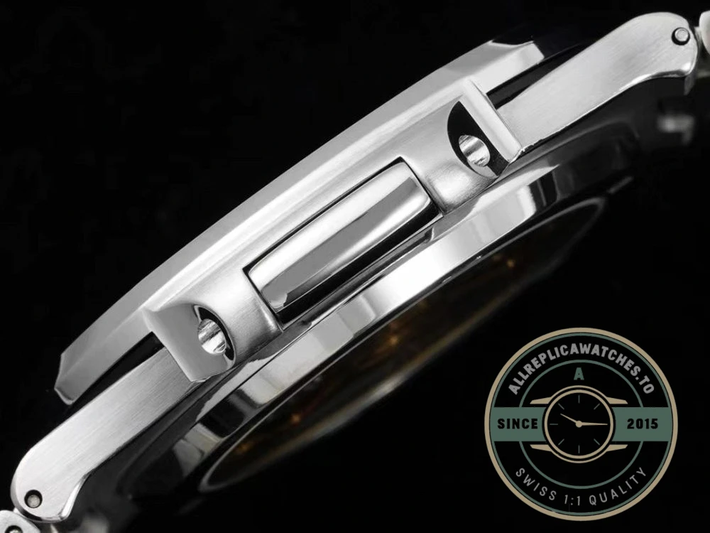 Replica Nautilus 5711/1A-018 Patek Philippe 40 mm, Stainless Steel Khaki Dial Iced out - Budget Luxury Replica Watch