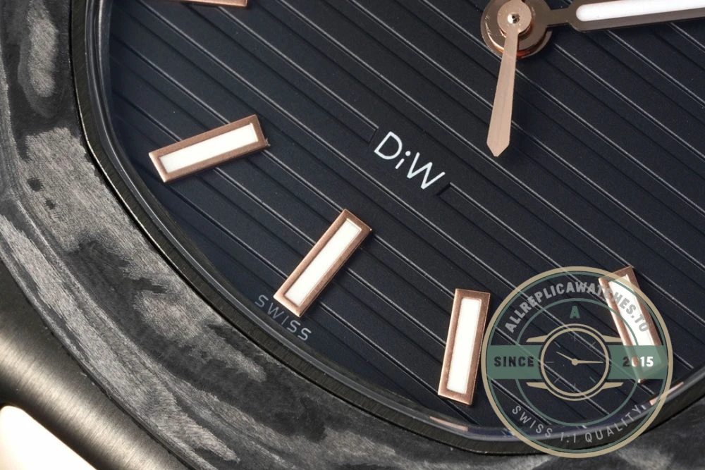 Replica Nautilus 5711/1A Patek Philippe Carbon 40 mm, Rose Gold, Black Carbon - Top-Tier Swiss Replica Watch