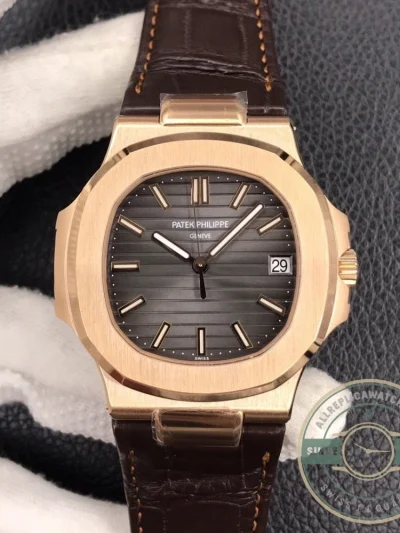 Replica Nautilus 5711G-014 Patek Philippe 59 mm, Rose Gold, Leather - Luxury Replica Watch